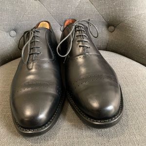 Allen Edmonds Vernon Black Shoes MSRP $395  9.5 3E